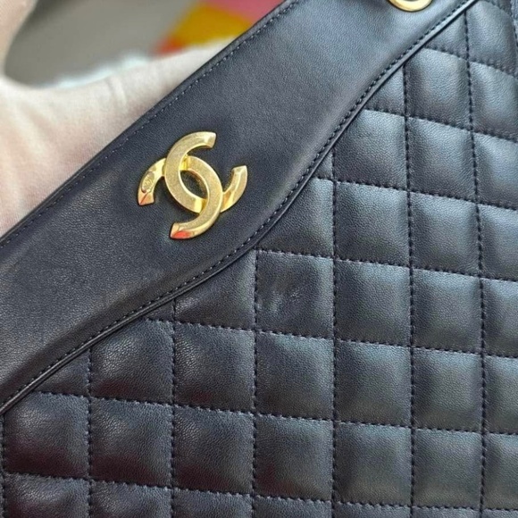 Chanel bag - Picture 3 of 4